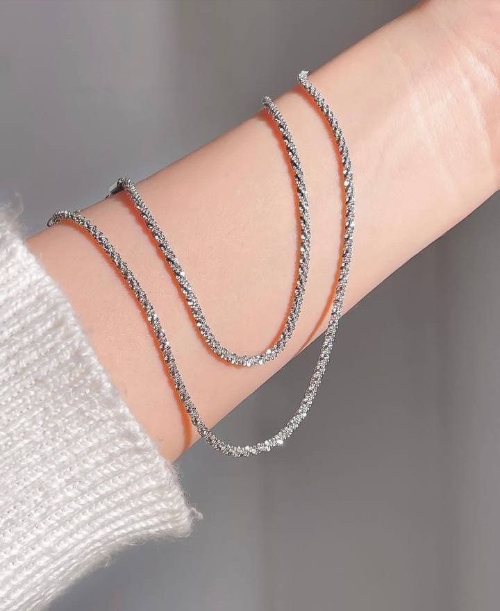 گردنبند خاویاری