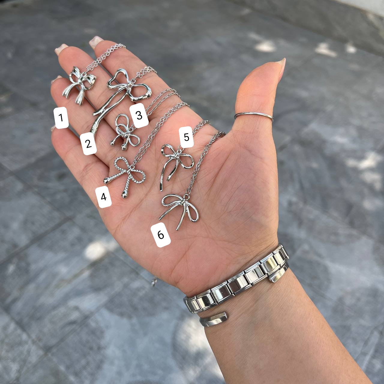 گردنبند پاپیون